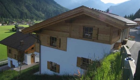 Zijaanzicht chalet